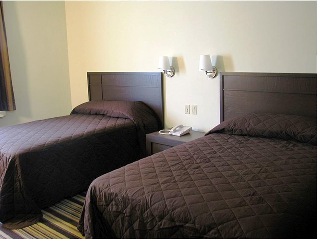 Hotel Alameda Express Matamoros  Quarto foto