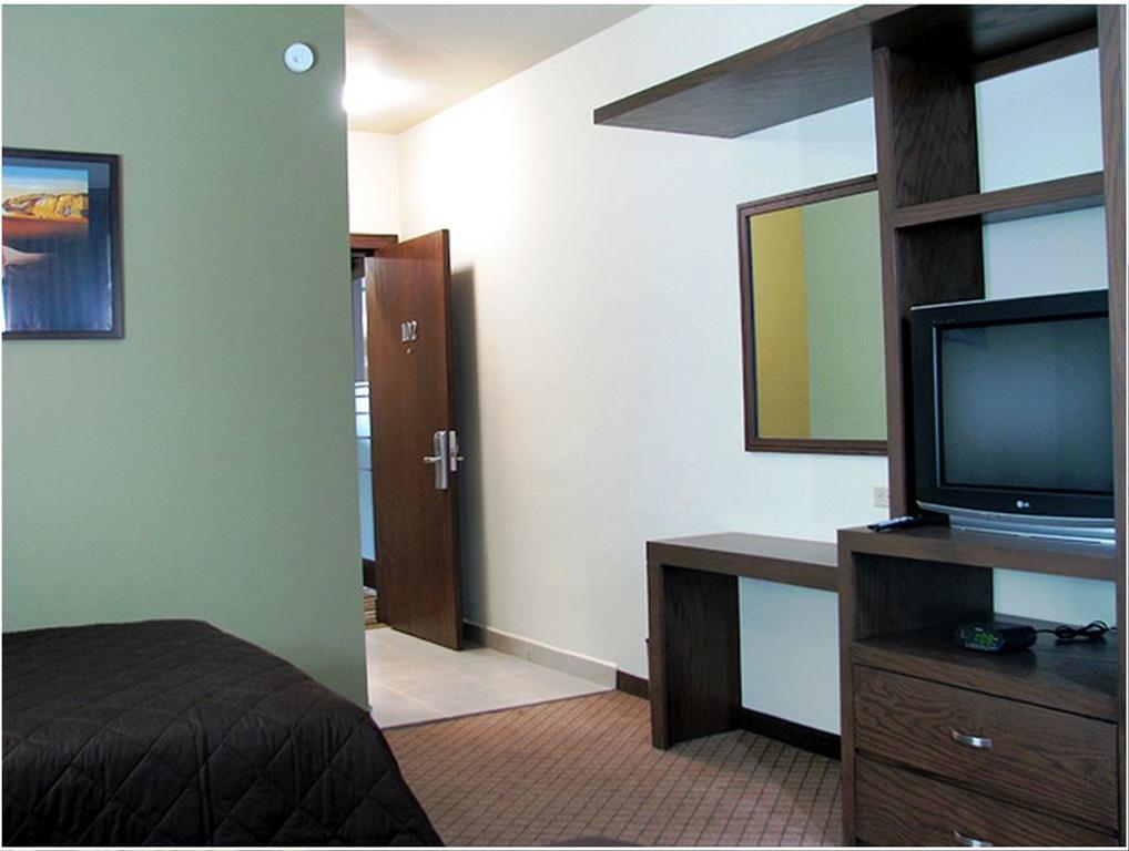 Hotel Alameda Express Matamoros  Quarto foto